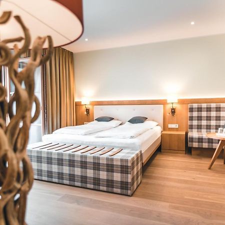 Das Salvator Iris Porsche Landhotel Friesach  Luaran gambar
